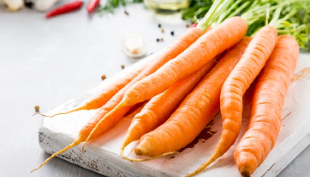 (carote carotene protezione sole)